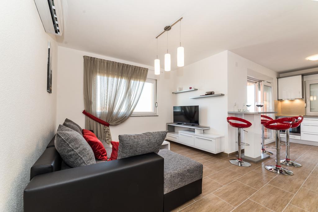 Apartments Kovacevic Vir Exterior photo