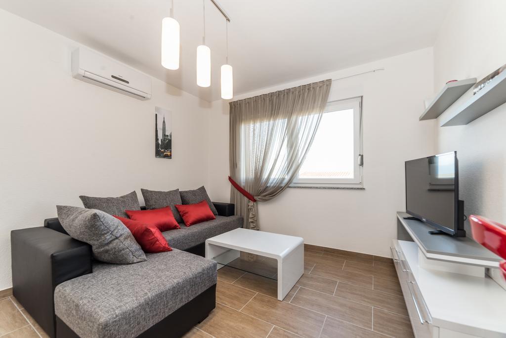 Apartments Kovacevic Vir Exterior photo